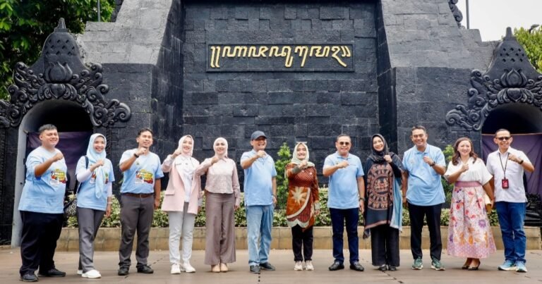 Gubernur Ahmad Luthfi Ngobrol Bareng Warga Jateng di Jakarta