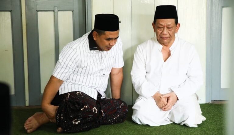 Di Pesantren Girikusumo, Gus Yasin: Pesantren Harus Aman dan Ramah Santri