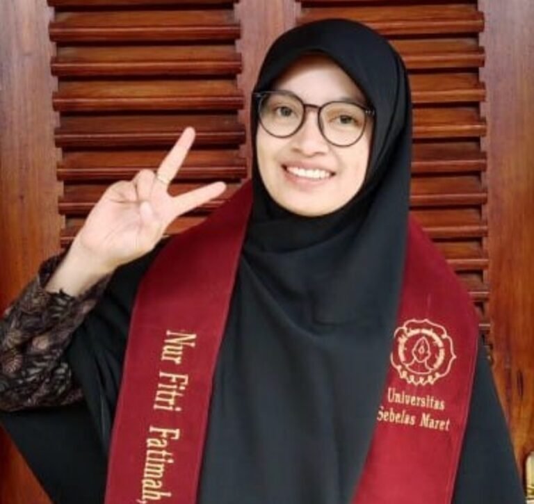 Berakar Lokal, Berpijak Global: Menanam Deep Learning untuk Masa Depan Pendidikan Dasar