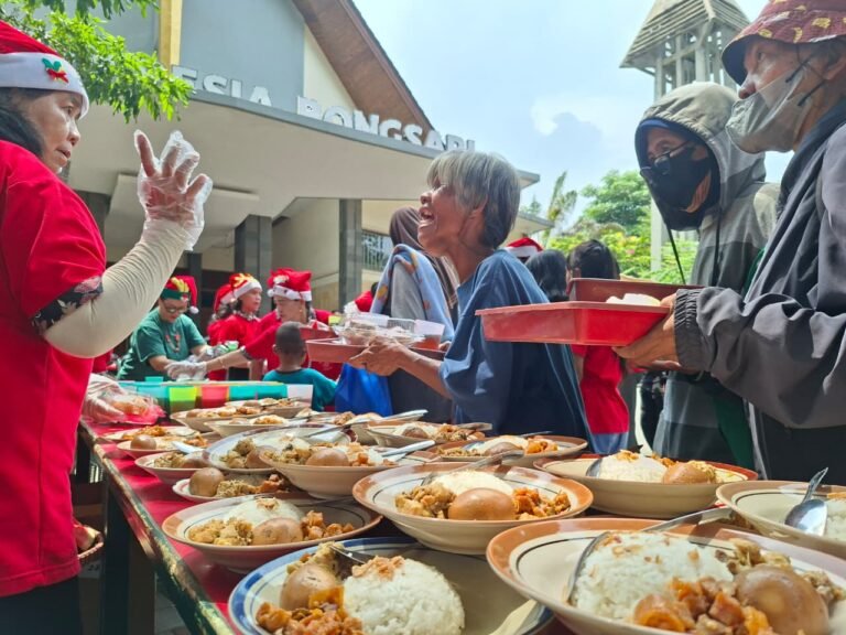 Sambut Natal 2025   ‘Piring Kasih’, Gereja St Theresiana Bongsari jadi Simbol Kerukunan