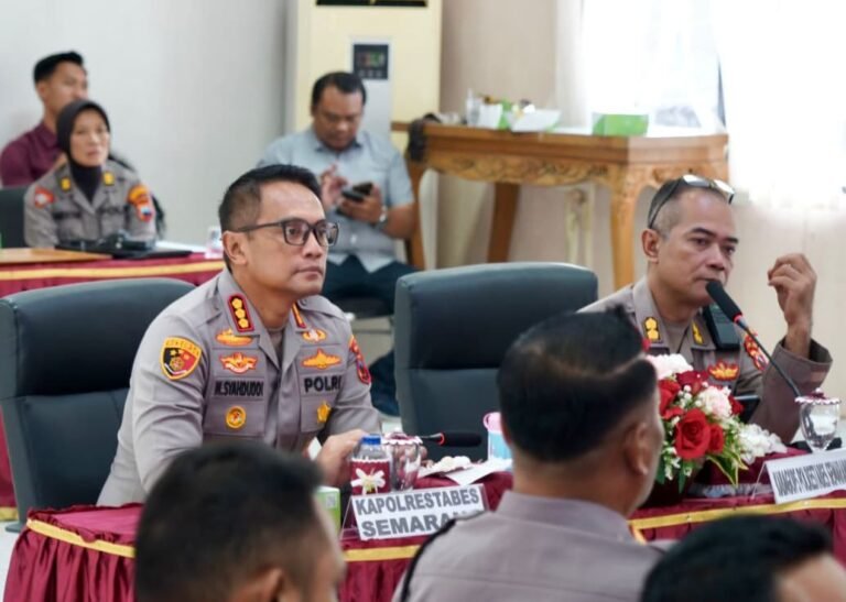 Polrestabes Semarang Gelar Latpraops Lilin Candi 2025, Tekankan Paradigma Baru Pengamanan Nataru