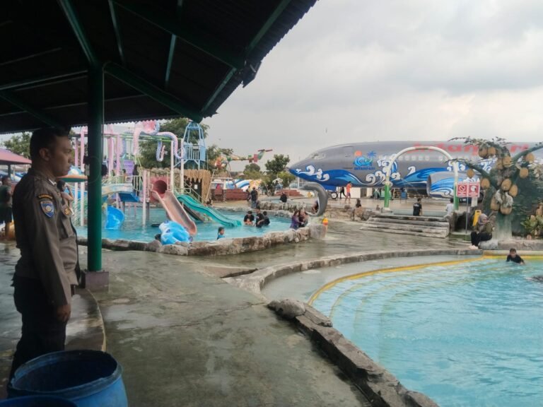 Libur Nataru Polsek Tasikmadu Jaga Objek Wisata Intanpari