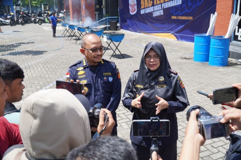Bea Cukai Kudus Himpun Penerimaan Negara Rp38,642 Triliun