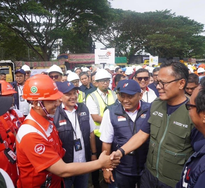 Bersama Danantara dan BUMN, TelkomGroup Kirim 118 Relawan ke Aceh