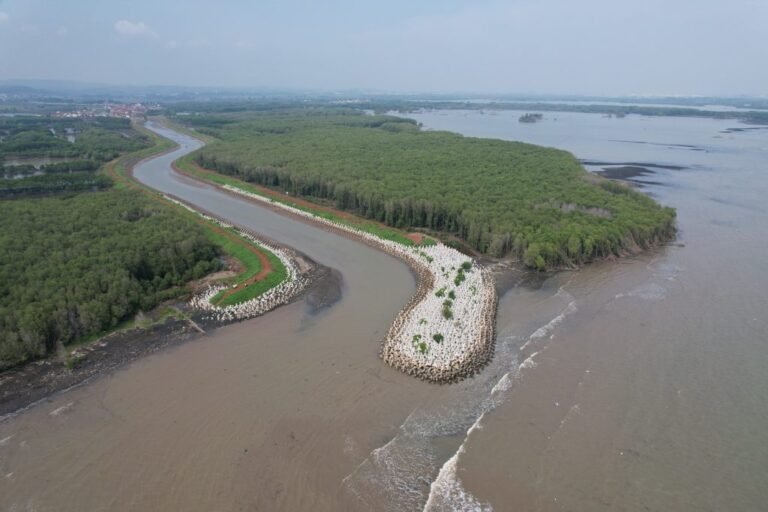 Atasi Krisis Air Pantura, Heri Pudyatmoko Apresiasi Program Desalinasi Pemprov Jateng