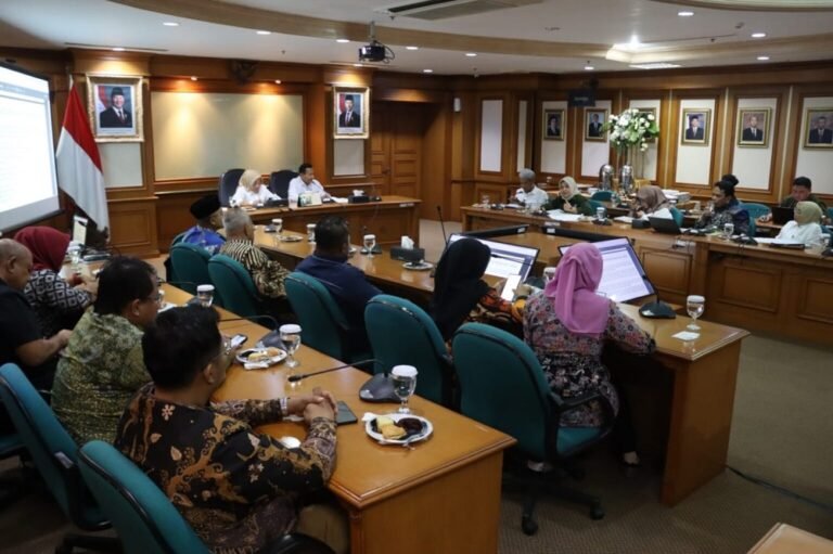 Rehabilitasi Lahan Kritis Jateng Mendesak, Komisi B DPRD Jateng Datangi Kemenhut