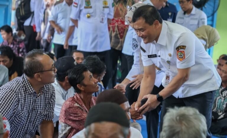 Kunjungi Transmigran Asal Jateng di Lampung, Ahmad Luthfi Disambut Hangat Puluhan Harga