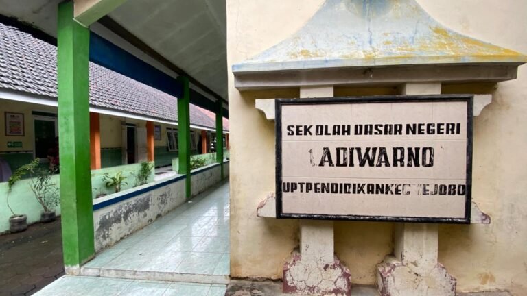 Lima Sekolah Dasar di Kudus Resmi Ditutup