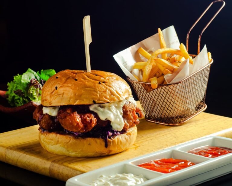 Hotel Ciputra Semarang Tawarkan ‘Fresh Beginning’ dari Kamar hingga Kuliner