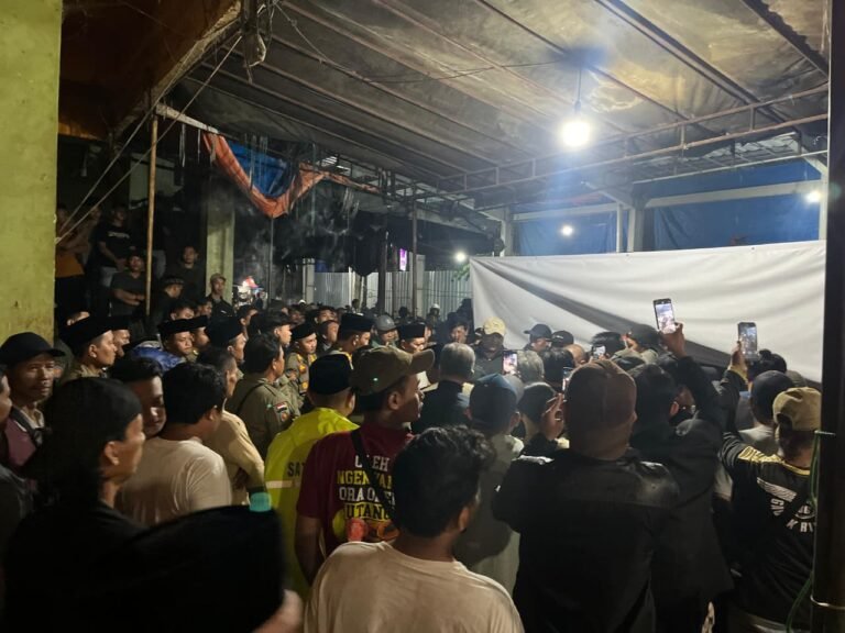 Boyongan Pedagang Sayur Pasar Bitingan Masih Alot