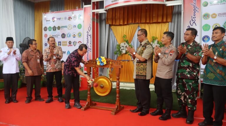 Wujudkan Cita-cita, MGBK Kudus Gelar Expo Perguruan Tinggi