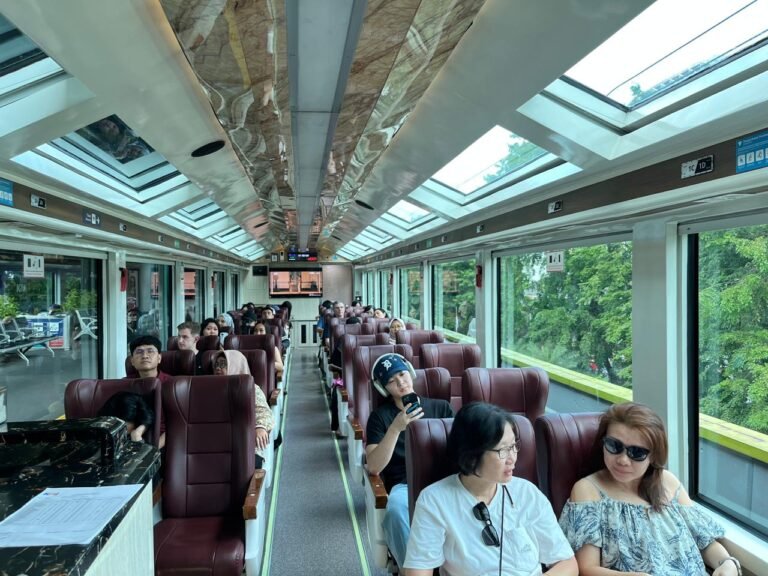 KAI Wisata Minta Maaf, Perjalanan Kereta Wisata Terdampak Banjir