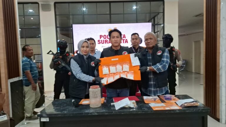 Polresta Solo Bongkar Jaringan Sabu Antarprovinsi, 1 Kg Barang Bukti Disita