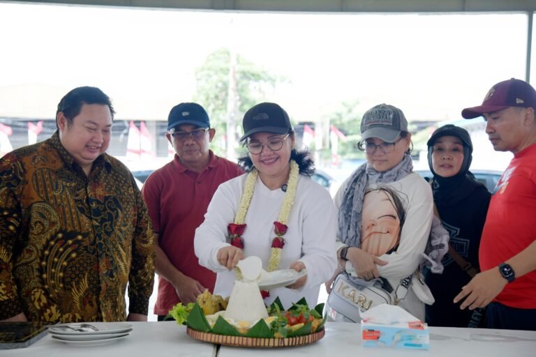 Resmikan Pasar Ikan Rejomulyo, Wali Kota Agustina Hidupkan Optimisme Pedagang Ikan