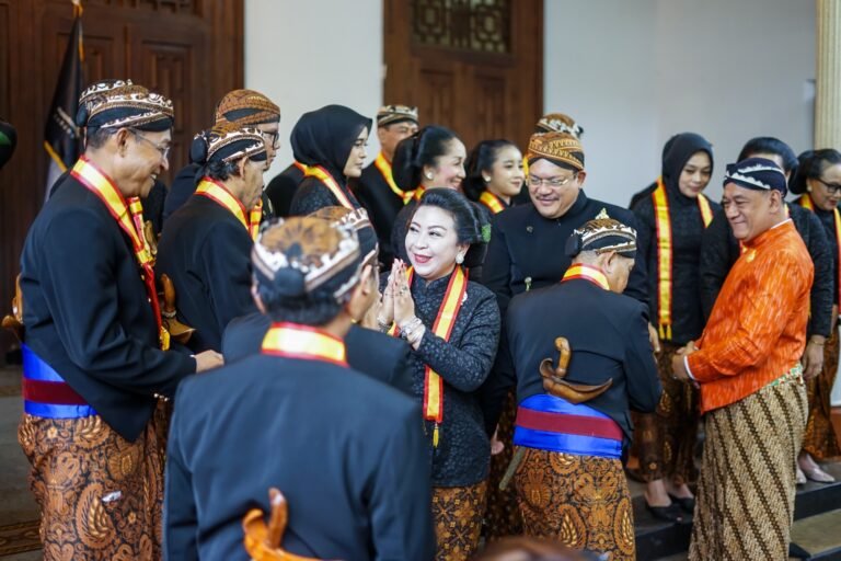 Koneksi  Budaya antara Salatiga dan  Keraton Surakarta Lewat Pakasa