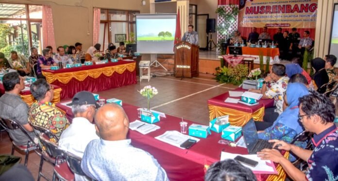 Keggiatan Musrenbang Kecamatan Sidorejo.( foto: ist/dekan.jatengpos)