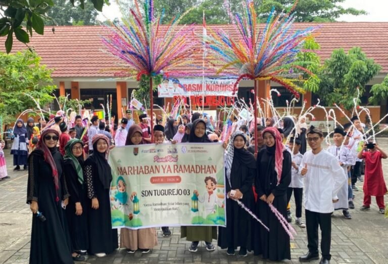 Semarak Sambut Ramadan 1447 H, SDN Tugurejo 03 Kota Semarang Gelar Kirab dan Fashion Show Islami