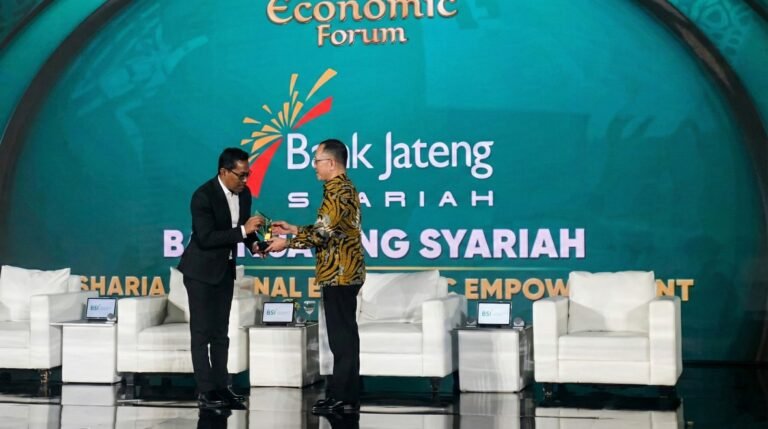 Berdayakan UMKM, Bank Jateng Syariah Raih Penghargaan 2026