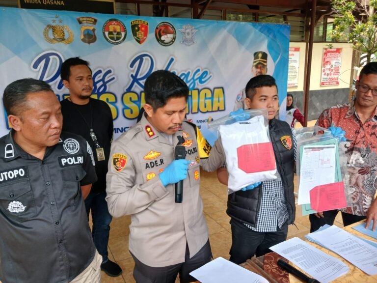 Kenalan di Mobile Legen, Siswi SD Digagahi di Hotel