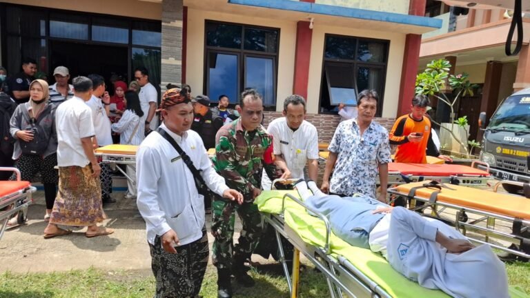 Dua Siswa Keracunan MBG Masih Jalani Rawat Inap