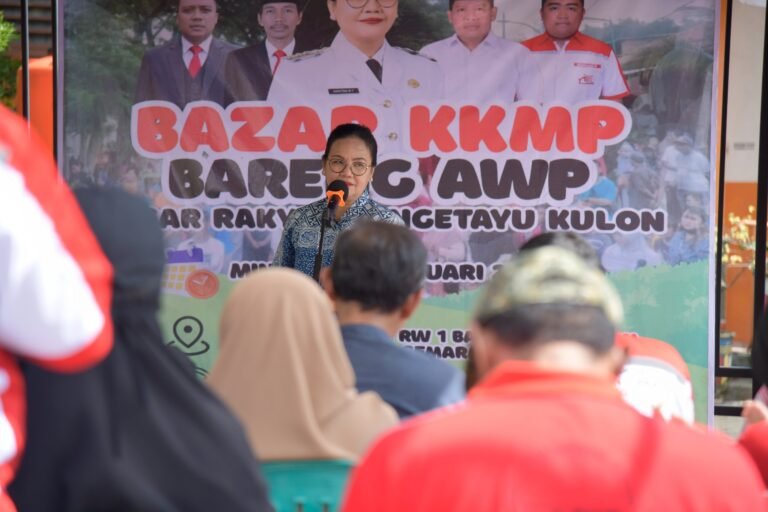 Koperasi Merah Putih Sinergi Bersama Pasar Rakyat Hadirkan Sembako Murah