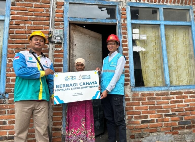 Tak Lagi Terbatas, Sutarto Kini Nikmati Akses Listrik dari Program Sambung Listrik Gratis PLN di Gunungkidul