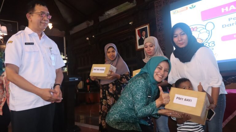 TP PKK Kudus Gencarkan PMT dan Penguatan Pola Asuh , Buntut Ribuan Balita Alami Stunting