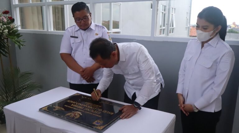 Bupati Kudus Resmikan Gedung IGD Terpadu dan Instalasi Kanker