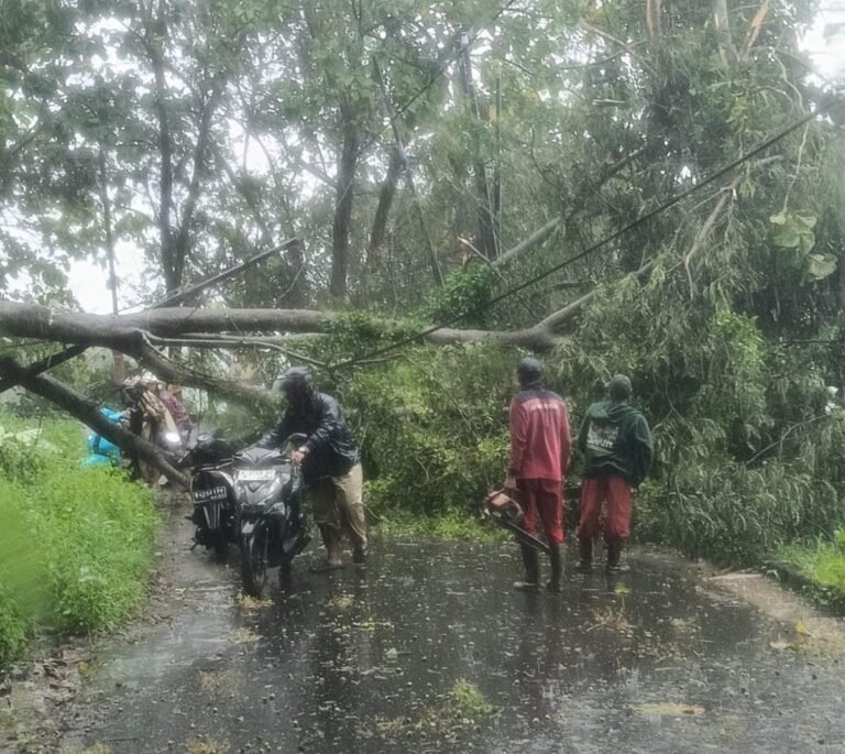 Pemkot Semarang Imbau Warga Masyarakat Waspada Potensi Bencana Hidrometeorologi