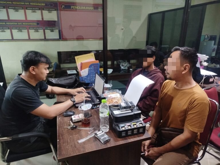 Tiga Pria Ditangkap Polisi Terkait Narkoba