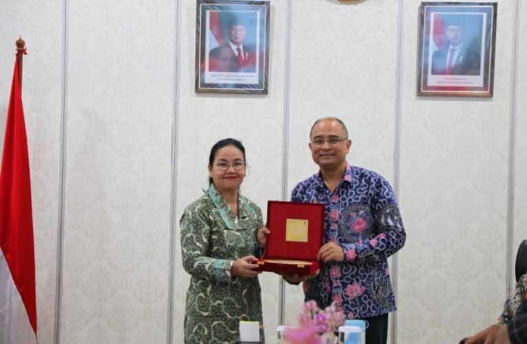 Sambut Kunjungan Dubes India untuk RI, Wali Kota Agustina Dorong Kerja Sama Investasi, Pendidikan, dan Budaya