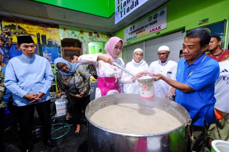 Bubur Samin Jayengan, Tradisi WBTB yang Merekatkan Solo