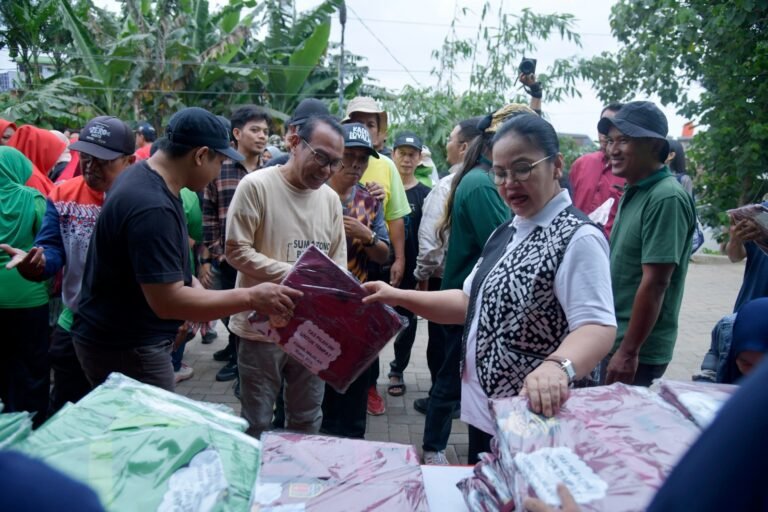 Peringati Hari Peduli Sampah Nasional Pemkot Ajak Masyarakat Kolaborasi Resik-resik Kali Jaten