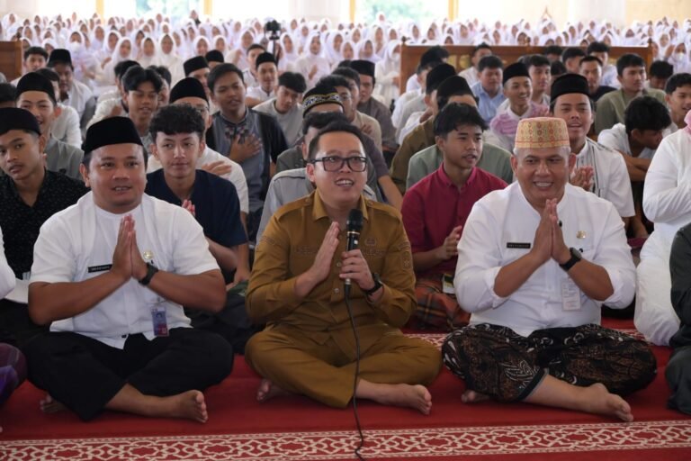 Buka Pesantren Ramadan, Wabup Adhe Ajak Generasi Muda Perkuat Karakter