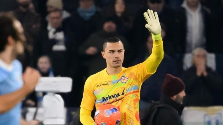 Layak Kiper Utama Timnas Indonesia