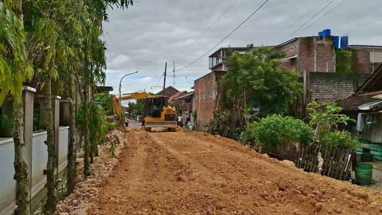 Sam’ani Tegaskan Peninggian Jalan Harus Lewat Kajian Teknis
