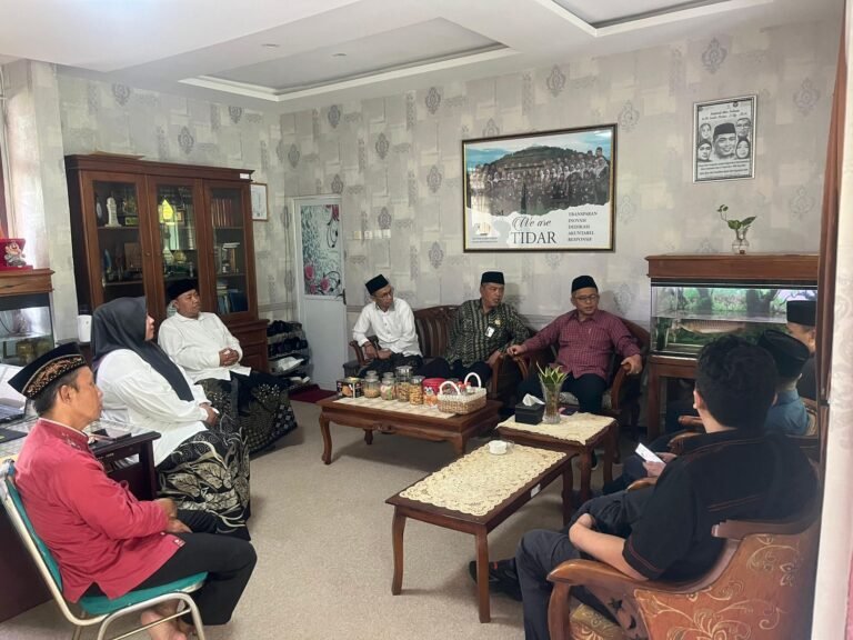 Komisi VIII DPR RI Tinjau Kesiapan Haji 2026 di Kemenhaj Kota Magelang