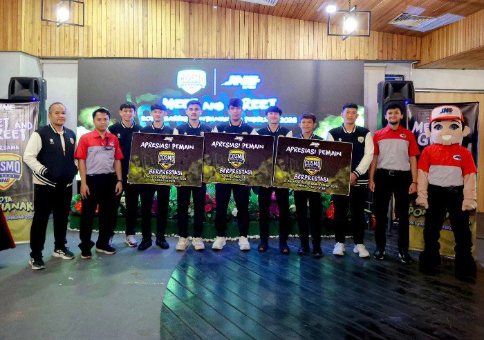 JNE Ganjar Bonus Skuad Cosmo JNE FC Berprestasi