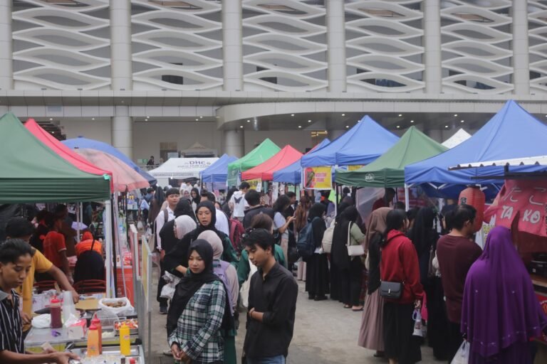 Ratusan Tenant Meriahkan Bazar Ramadan di Muladi Dome