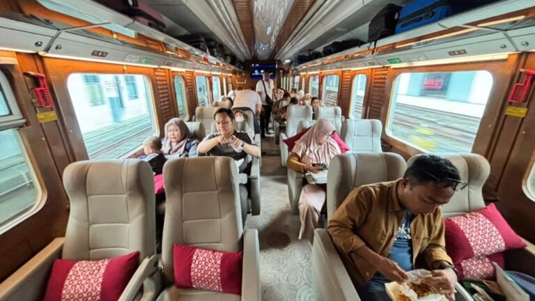 KAI Wisata Siapkan 30.712 Kursi Premium untuk Angkutan Lebaran