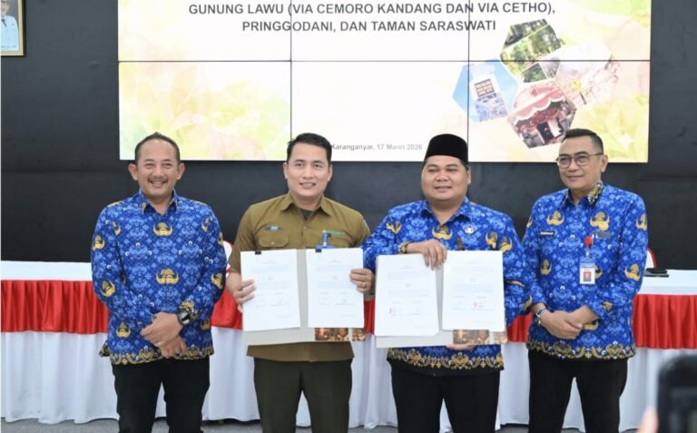 Perkuat Wisata Lawu, PUD Aneka Usaha dan Perhutani Teken Kerja Sama