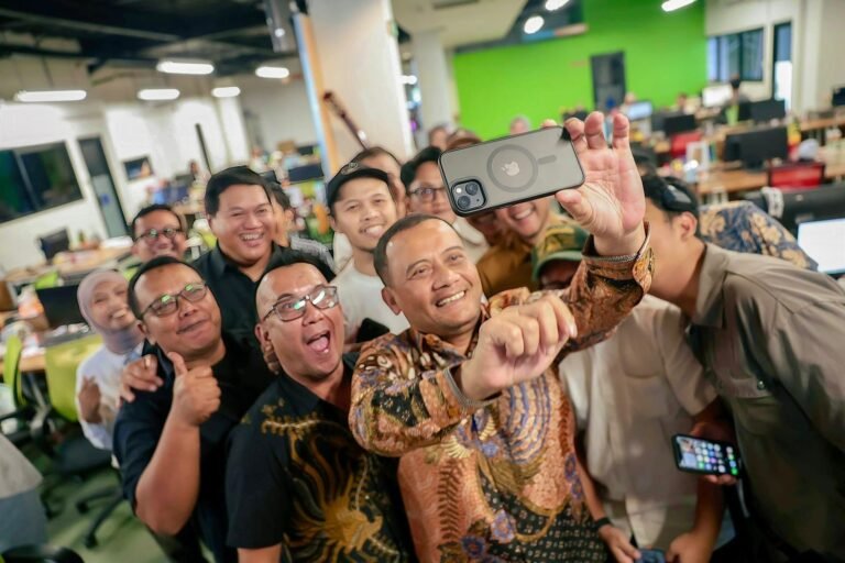 Di Tengah Banyaknya Hoaks, Media Jadi Penjernih Informasi