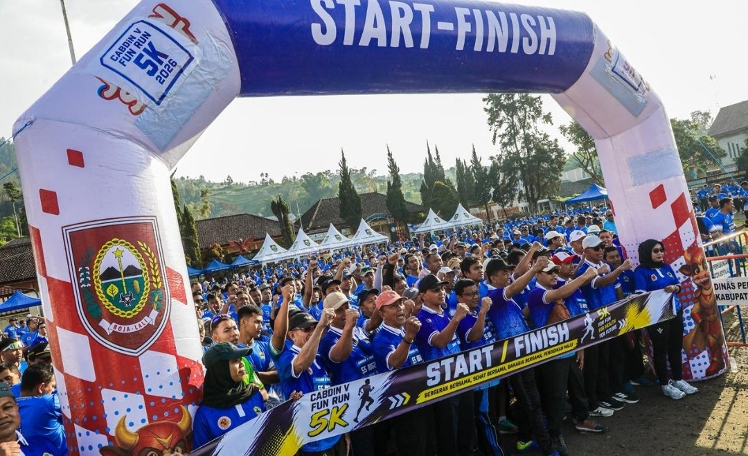 Ribuan Guru dan Tendik Ramaikan Fun Run Bareng Sekda di Selo Boyolali ...